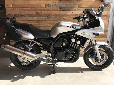 Yamaha-600-FZS-moto-occasion-Saint-jean-de-vedas-PC-motos